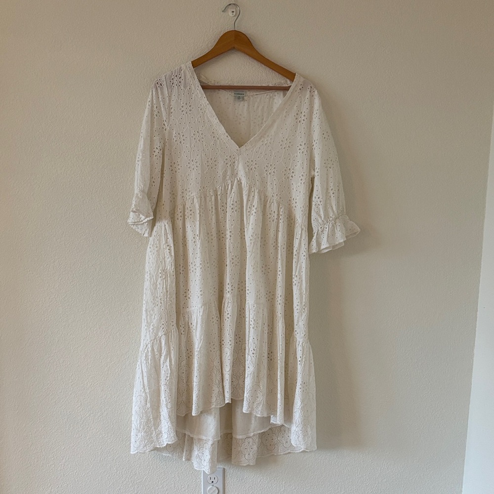 Sundance White Eyelet Dress Size Medium